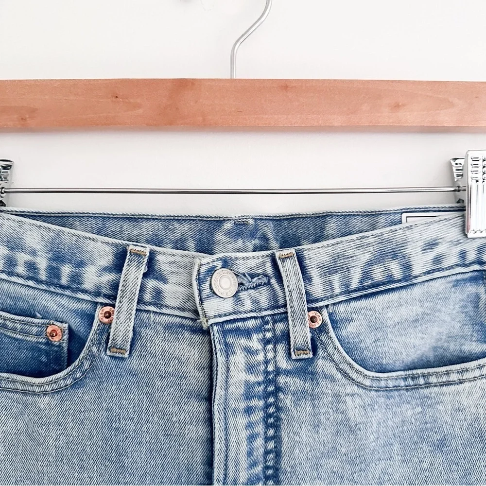 Gap Vintage Slim High Rise Light Wash Jeans Size 25 (0R)